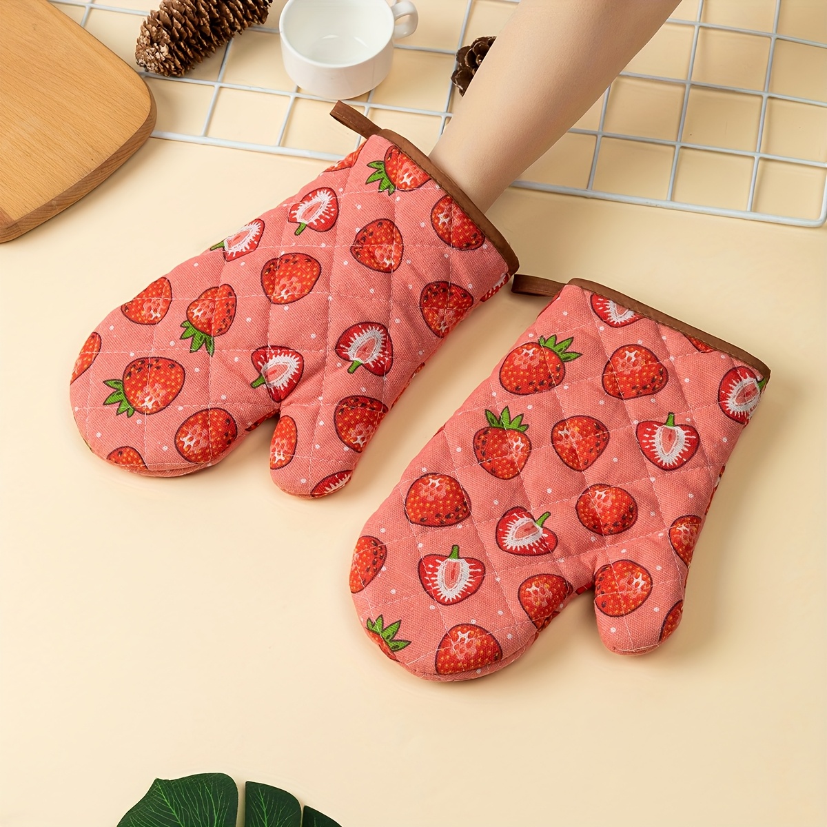 딸기 무늬 일상용 주방 오븐 장갑 열 차단 패드 두꺼운 - Kitchen Baking Gloves 리뷰 및 가격