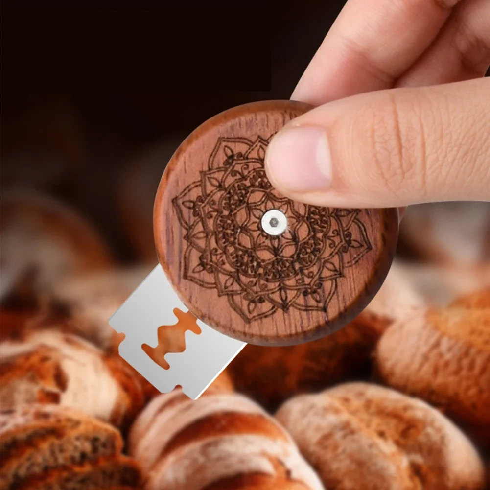 빵 제조용 레이밍 도구 나무 스크레이퍼 빵칼/슬라이서/ - Dough Scraper Curved 리뷰 및 가격